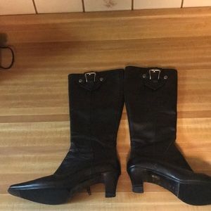 Black leather vero cuoio boots! Great condition
